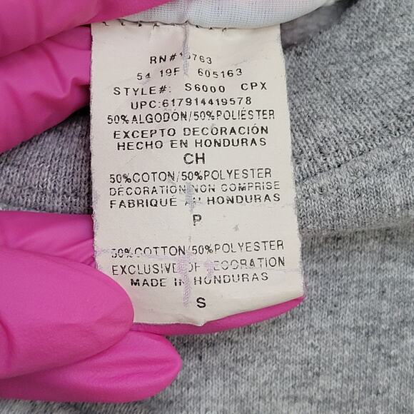 Champion Sweatshirt Small 19x24 C-Logo Embroidered - Picture 7 of 13